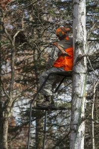 A Hunter's Biggest Threat – Tree Stands